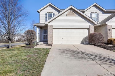 /international/us/301-wild-oak-drive-o-fallon-mo-110105847344/