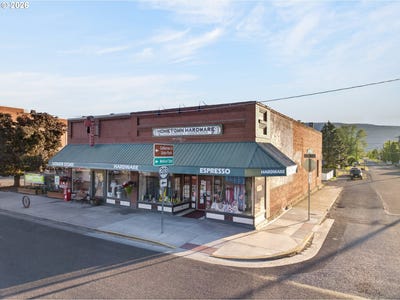 /international/us/206-s-main-st-union-or-110106011841/