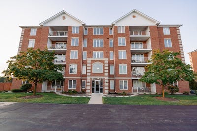 /international/us/5550-115th-street-oak-lawn-il-110120027235/