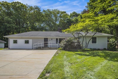 /international/us/6301-stadium-drive-kalamazoo-mi-110100054011/