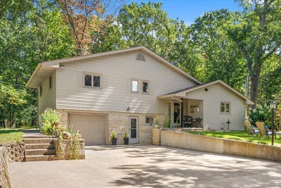 /international/us/73466-318th-avenue-lake-city-mn-110119761097/
