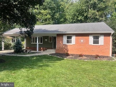 /international/us/12202-harbor-drive-woodbridge-va-110101460303/
