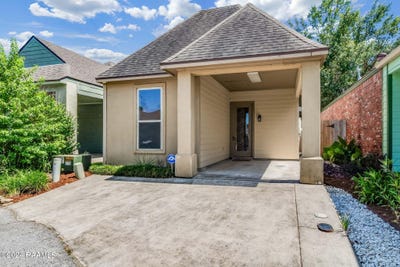 /international/us/117-seaside-lane-lafayette-la-110097293056/