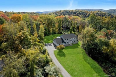 /international/us/74-temby-drive-dover-plains-ny-110120462649/