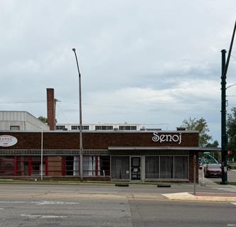 /international/us/300-e-3rd-street-bloomington-in-110107797107/