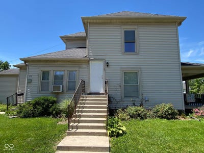 /international/us/22-w-wilson-street-greenfield-in-110108851742/