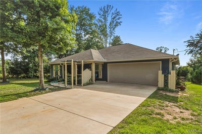 /international/us/13937-roanoke-drive-cottondale-al-110108171231/