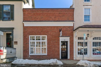/international/us/29-culpeper-street-warrenton-va-110103986055/