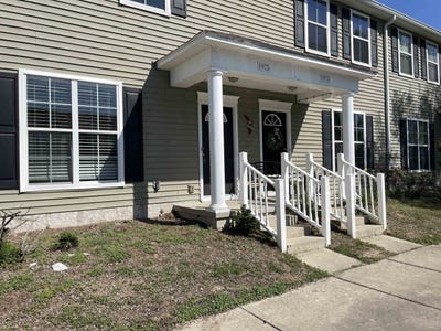 /international/us/1975-bloomington-avenue-tallahassee-fl-110106789055/