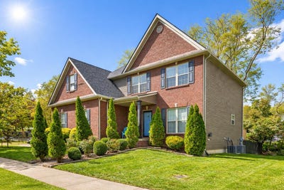 /international/us/2505-eastway-drive-lexington-ky-110105417137/