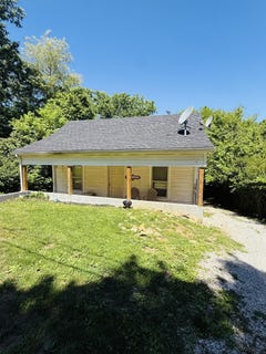 /international/us/3004-cane-ridge-road-paris-ky-110108125078/