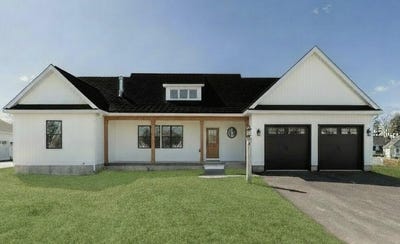 /international/us/26-meeting-house-road-biddeford-me-110107400665/