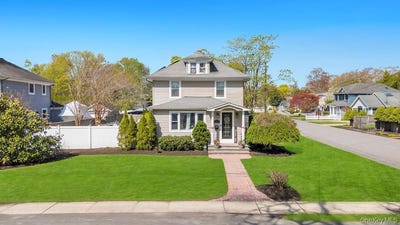 /international/us/120-cherry-avenue-west-sayville-ny-110107721482/