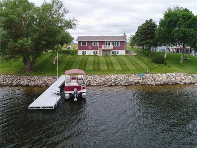/international/us/27842-prairie-rose-road-elbow-lake-mn-110100748405/