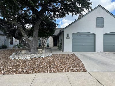 /international/us/2025-balmoral-dr-kerrville-tx-110096472680/