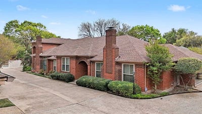 /international/us/6609-waterwood-circle-benbrook-tx-110107005802/