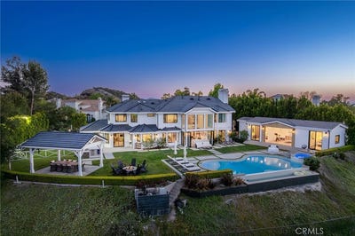 /international/us/24011-alder-place-calabasas-ca-110108471627/