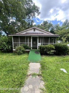 /international/us/505-w-institute-street-chadbourn-nc-110100964944/