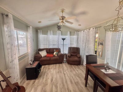 /international/us/7201-e-32nd-st-yuma-az-110107699222/