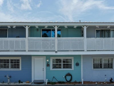 /international/us/511-1st-street-cedar-key-fl-110100191346/