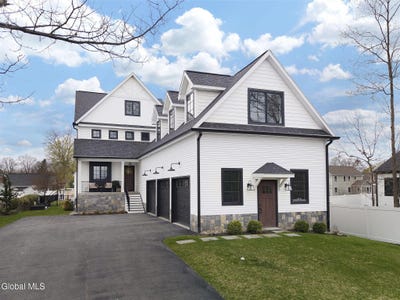 /international/us/315-jefferson-street-saratoga-springs-ny-110107697516/