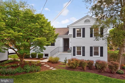 /international/us/605-blossom-dr-rockville-md-110107688263/