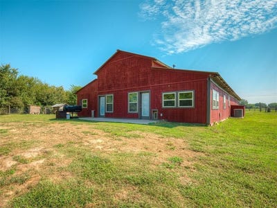 /international/us/377056-e-1040-road-okemah-ok-110120532828/
