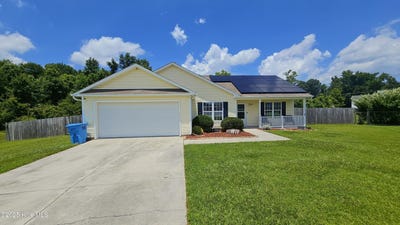 /international/us/210-high-meadow-court-richlands-nc-110100304663/
