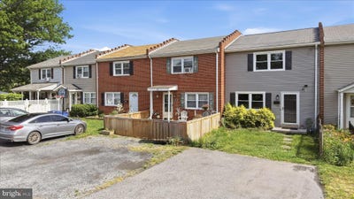 /international/us/132-scott-street-front-royal-va-110108754610/