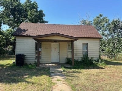 /international/us/309-w-2nd-st-watonga-ok-110106473512/
