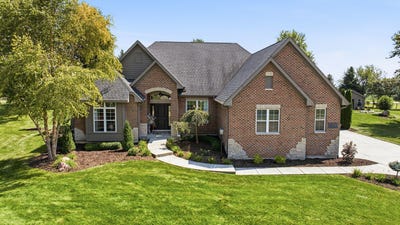 /international/us/11286-brighton-oaks-drive-yorkville-il-110119932240/