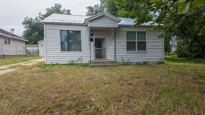 /international/us/313-w-texas-avenue-anadarko-ok-110108470965/