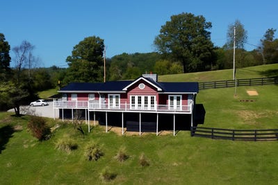 /international/us/262-mt-pleasant-road-louisa-ky-110108660036/