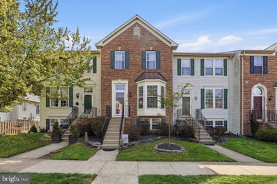 /international/us/6965-manahoac-place-gainesville-va-110107230658/