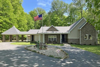 /international/us/1371-johns-loop-road-franklin-ky-110107542723/