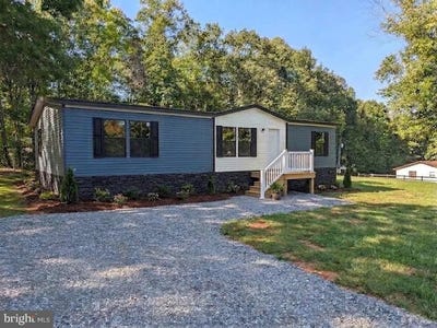 /international/us/1271-doctors-road-louisa-va-110110343902/