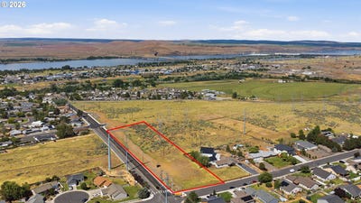 /international/us/311-pine-tree-ave-umatilla-or-110108302072/