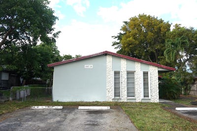 /international/us/1957-liberty-street-hollywood-fl-110108424828/