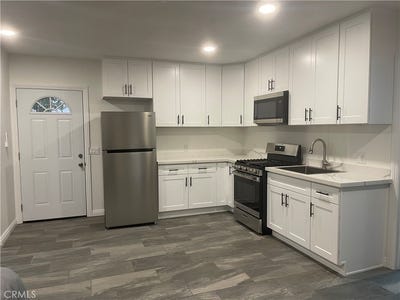 /international/us/3062-monroe-riverside-ca-110107483168/
