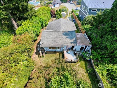 /international/us/3719-commercial-avenue-anacortes-wa-110109727567/