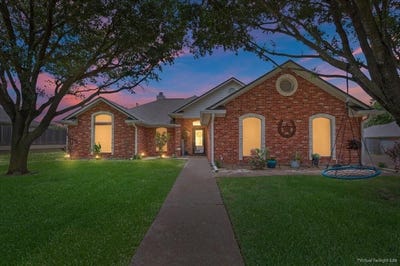 /international/us/433-oakberry-drive-hewitt-tx-110100944024/