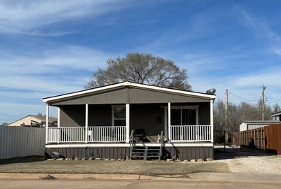 /international/us/216-e-flynn-street-alva-ok-110106770221/