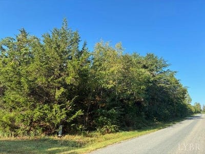 /international/us/piney-grove-road-gretna-va-110102069336/