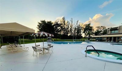 /international/us/8050-w-mcnab-road-tamarac-fl-110106524254/