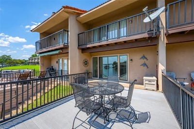 /international/us/5515-club-cove-court-de-cordova-tx-110102350577/