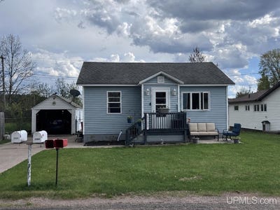 /international/us/1720-cindy-street-ishpeming-mi-110108293847/