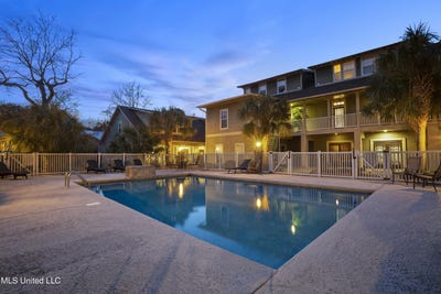 /international/us/922-porter-avenue-ocean-springs-ms-110101076398/?lang=de