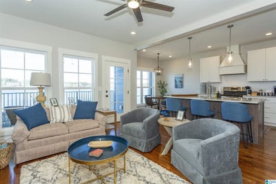 /international/us/69-harbor-way-sylacauga-al-110096993011/