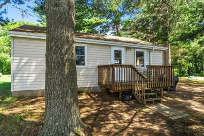 /international/us/1585-devils-lake-drive-mora-mn-110109133172/