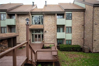 /international/us/3b-1-mountain-villas-seven-springs-resort-pa-110103414861/